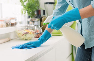 estand_cleaning_friendly_services-min